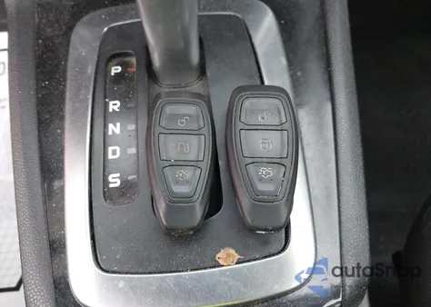 2015 Ford Fiesta Titanium из США, поврежденный, VIN 3FADP4FJ1FM171680